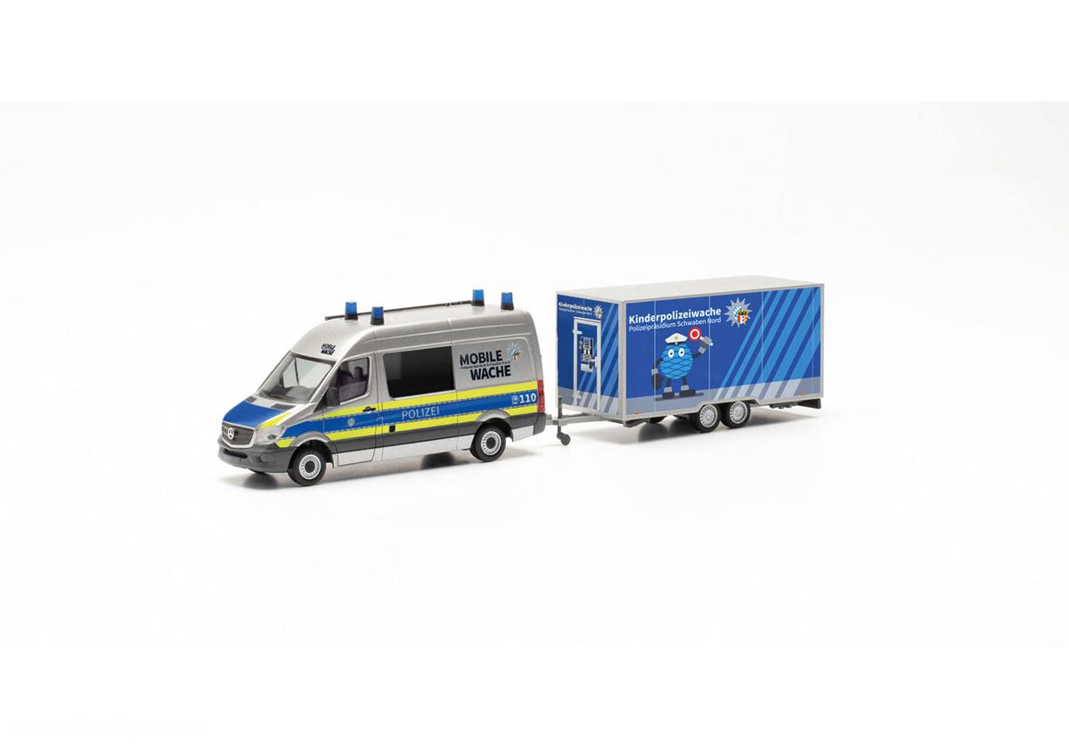 HERPA Miniaturmodelle Mercedes-Benz Sprinter '13 Halbbus mit Anhänger 'Polizei Bayern / Schwaben Nord'