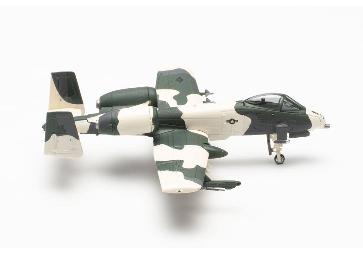 HERPA Miniaturmodelle U.S. Air Force Fairchild A-10A Thunderbolt II - 18th Tactical Fighter Squadron, 343rd Composite Wing, Eielsen Air Base, 'Exercise Cool Snow Hog', Alaska 1982 - 80-0221