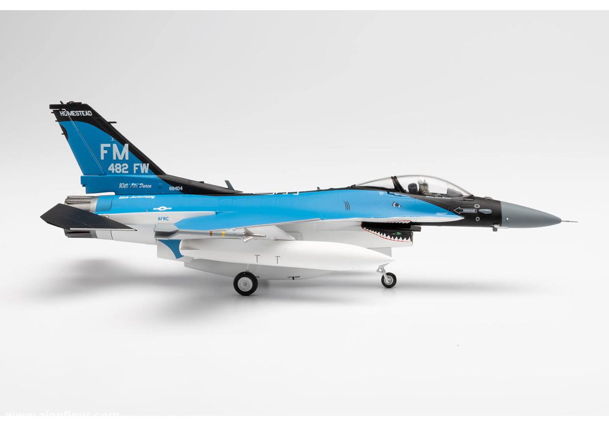 HERPA Miniaturmodelle U.S. Air Force F-16C Block 30 - 93rd Fighter Squadron, 'Florida Makos', 482nd Fighter Wing, Homestead Air Base - '35th' Anniversary' - 88-0404