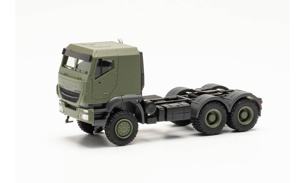 HERPA Miniaturmodelle Iveco Trakker geschützt 6×6 Sattelzugmaschine 'Bundeswehr'