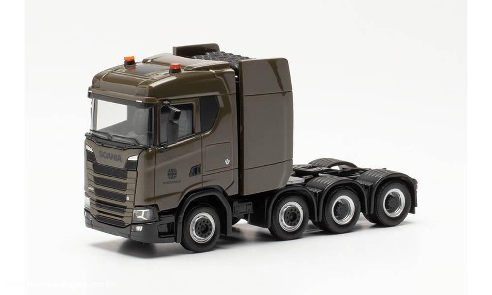 HERPA Miniaturmodelle Scania CS 20 ND Schwerlastzugmaschine 'Bundeswehr'
