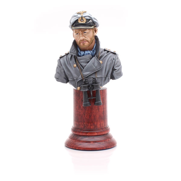 Young Miniatures U-Boot Kommandant