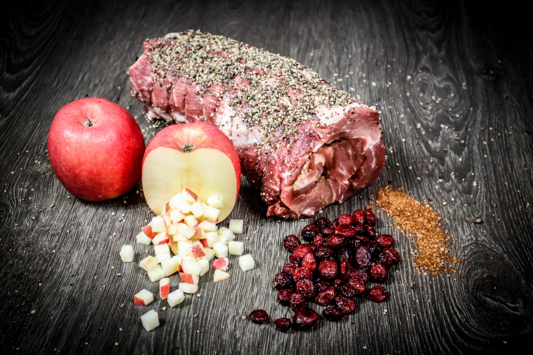 Apple Cranberry Roast – Schweinehals-Braten mit Apfel & Cranberry