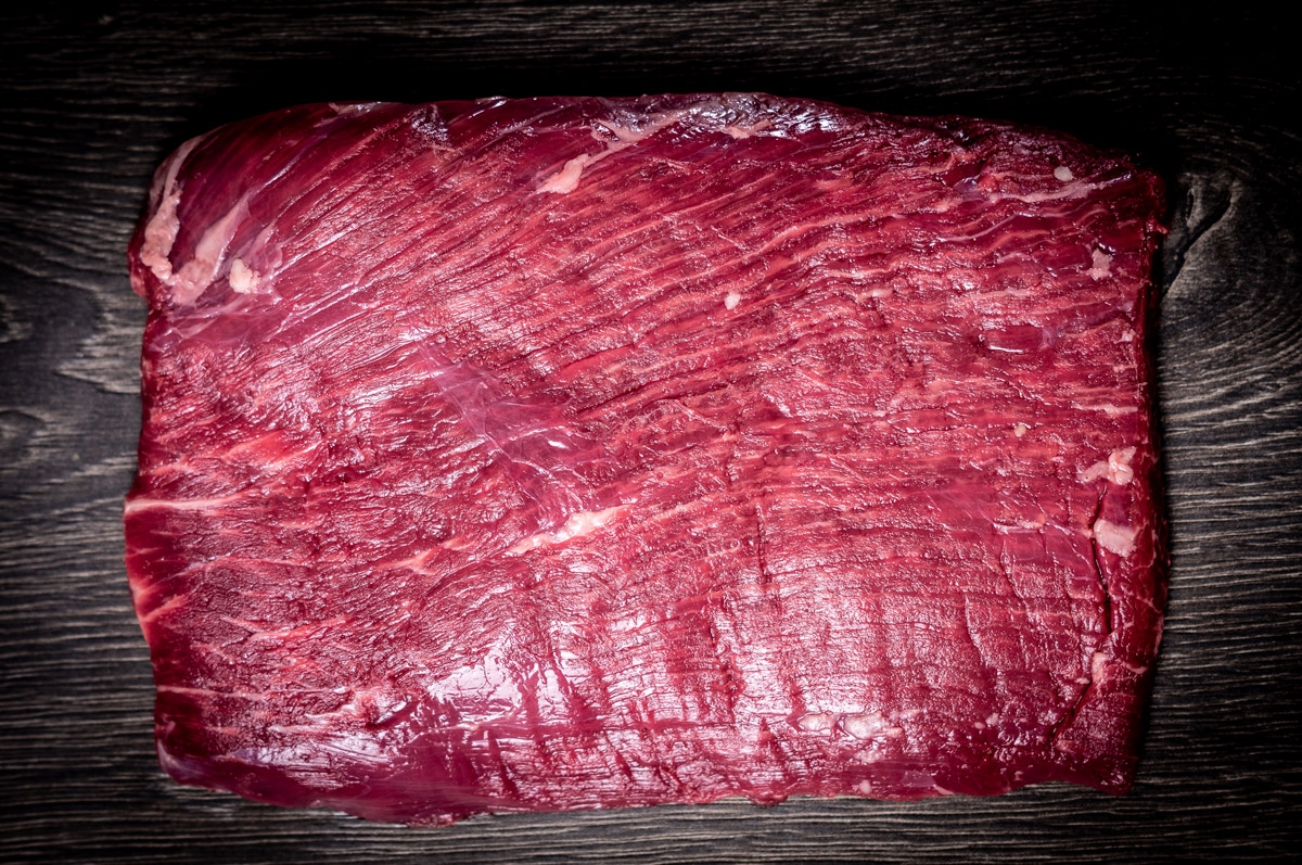 Flanksteak | Rindersteak aus der Flanke | Beef | Sehr aromatisches und flaches Steak für Steakliebhaber