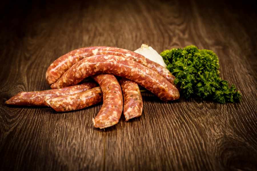 Salsiccia nach traditionellem Rezept, handwerklich hergestellt in Traditionsmetzgerei