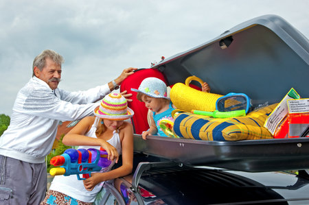 Dachbox auf Rechnung bestellen