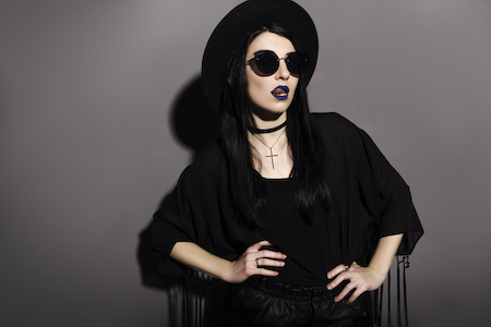 Gothic auf Rechnung kaufen