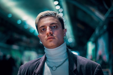 Rechnungskauf von Herrenschmuck