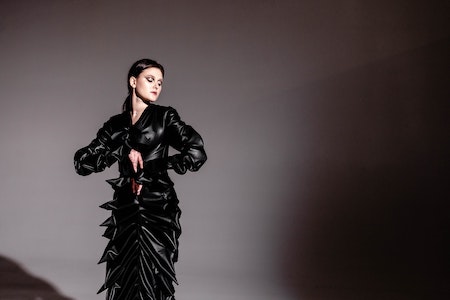 Latex Kleidung auf Rechnung bestellen